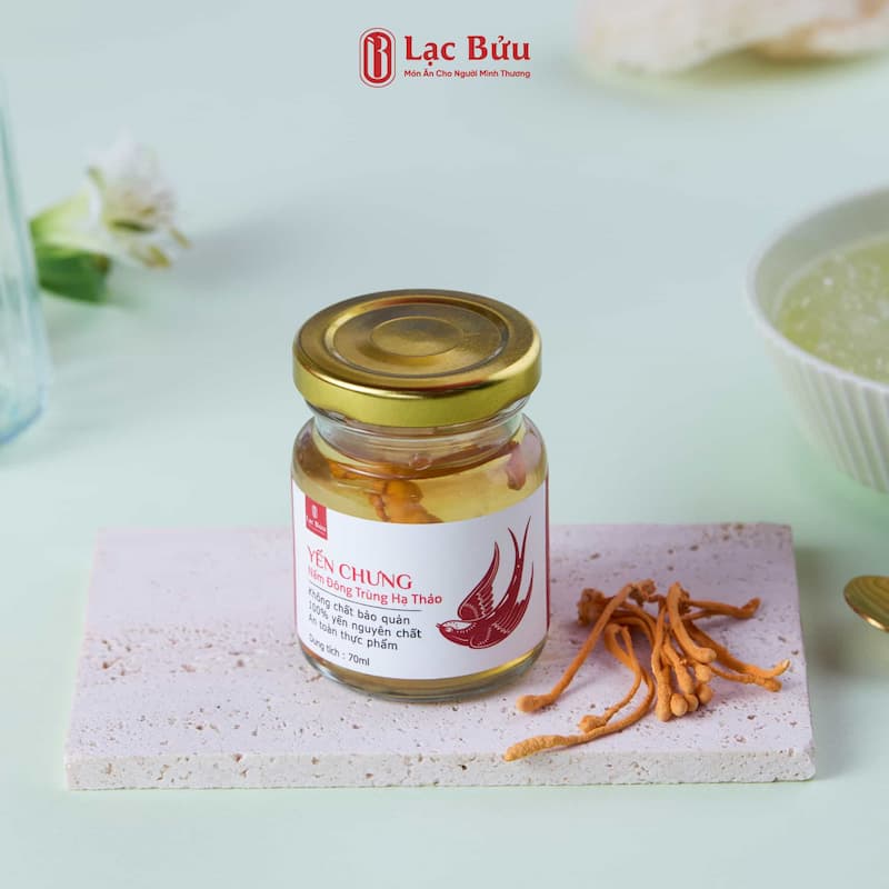 Yến Chưng Nấm Đông Trùng Hạ Thảo